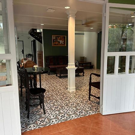Baan Debtida Hotel Bangkok Luaran gambar