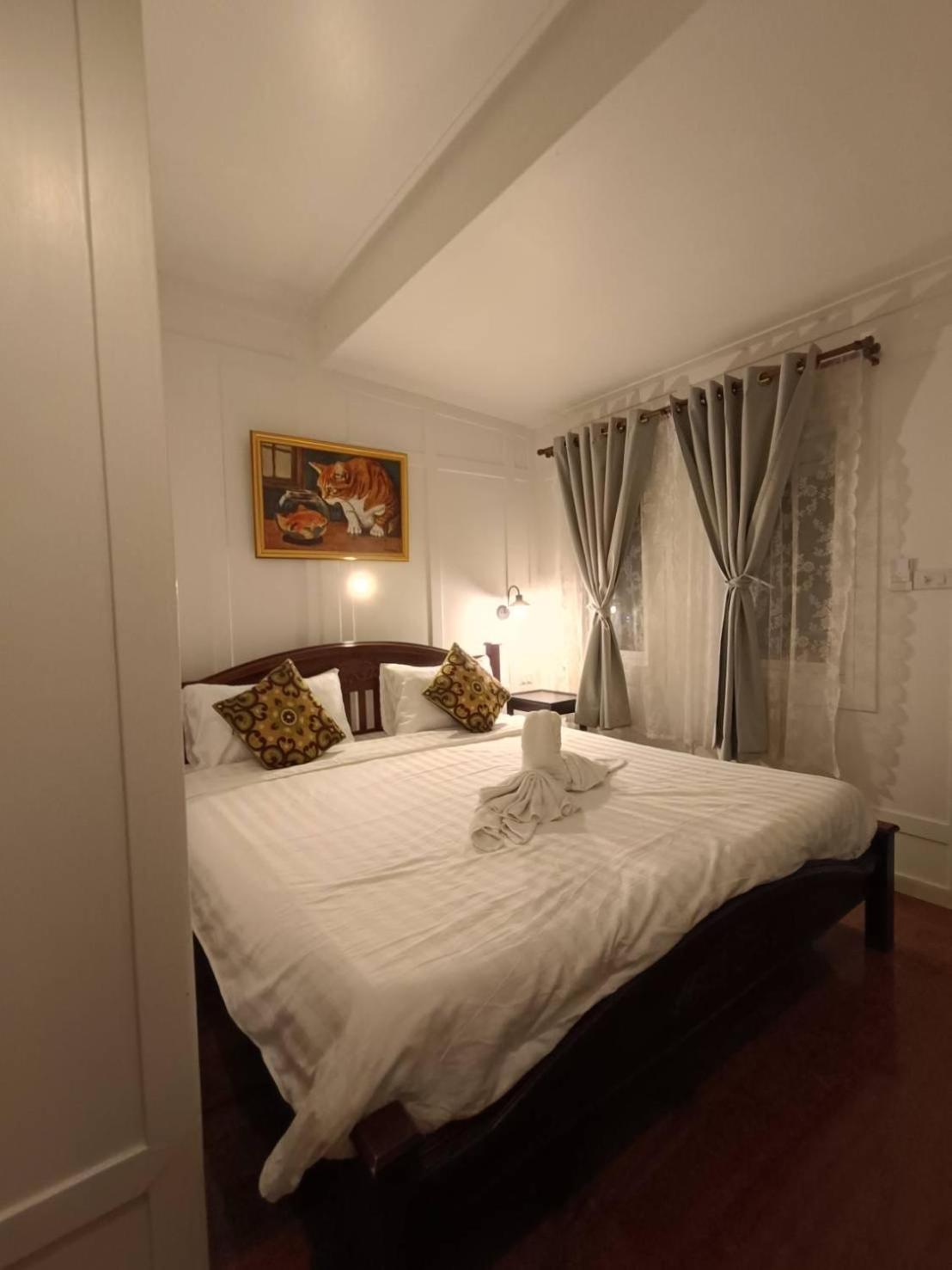 Baan Debtida Hotel Bangkok Luaran gambar