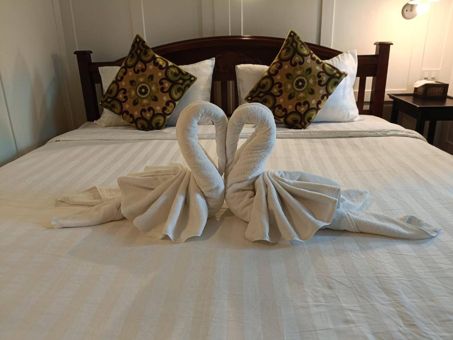 Baan Debtida Hotel Bangkok Luaran gambar