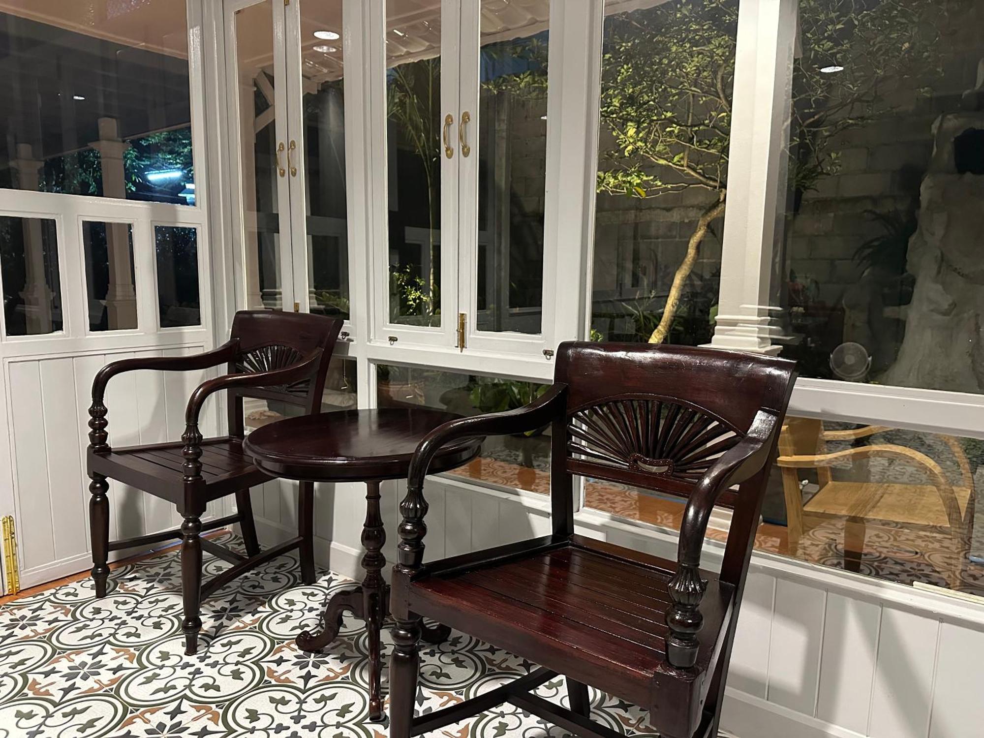 Baan Debtida Hotel Bangkok Luaran gambar