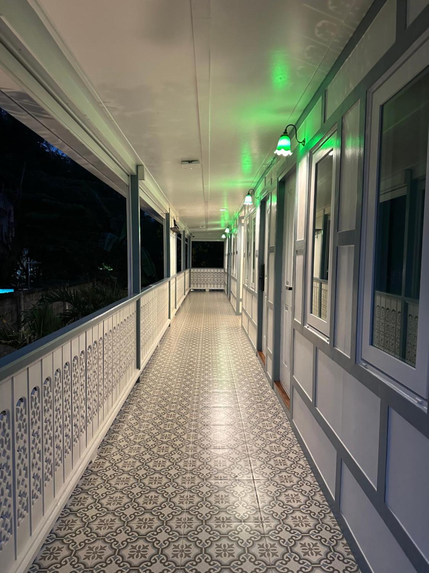 Baan Debtida Hotel Bangkok Luaran gambar