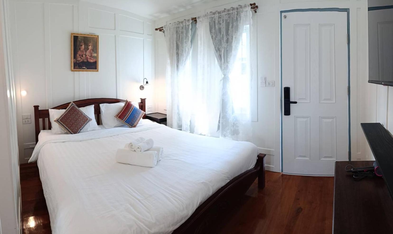 Baan Debtida Hotel Bangkok Luaran gambar